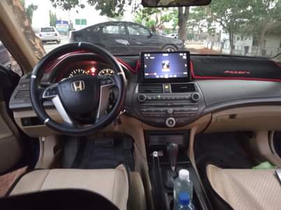 A picture of 2009 HONDA ACCORD
