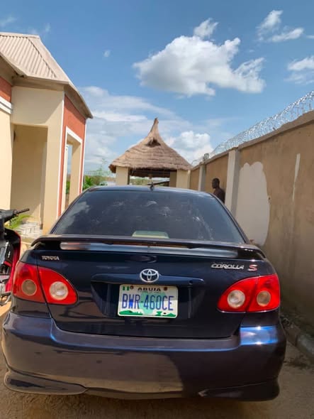 A picture of COROLLA S 07