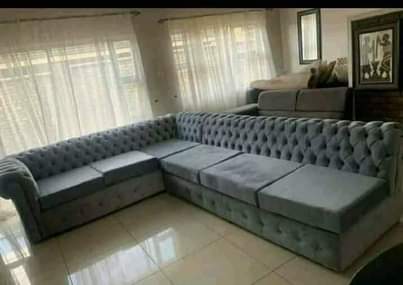 classifieds/furniture sofas
