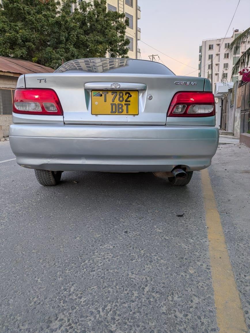 A picture of TOYOTA CARINA TI