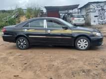 A picture of 2004 Toyota camry