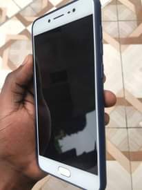 A picture of Vivo X7