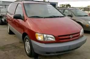 A picture of TOKUNBO 1999 TOYOTA SIENNA LE FORSALE THIS VEHICLE IS IN
