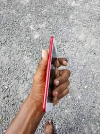A picture of IPHONE X AU PIXEL 4a
