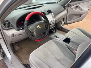 A picture of 2008 TOYOTA CAMRY LE
