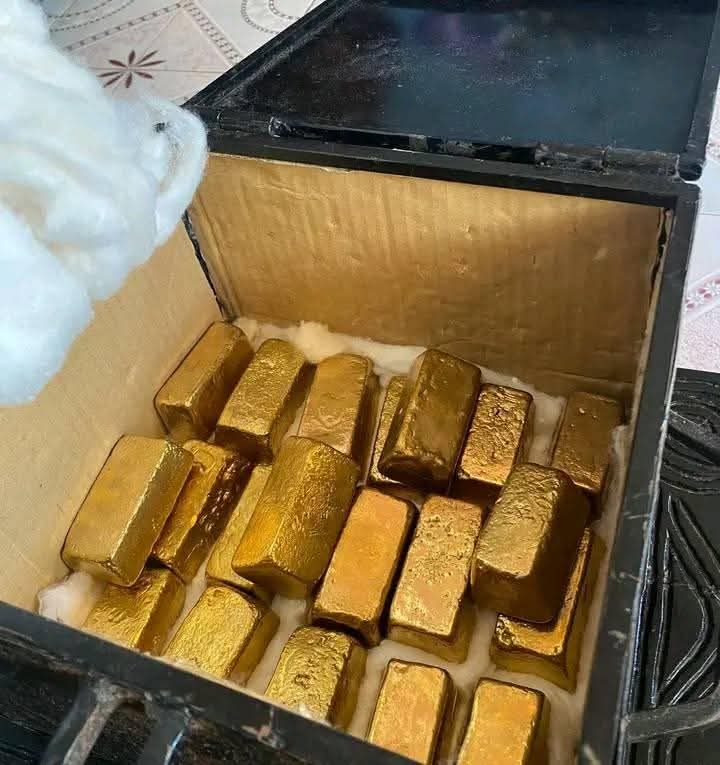 A picture of Gold