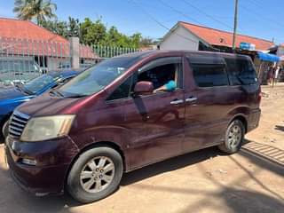 A picture of Toyota Alphard Gari ipo Mwanza Nipgie 0766350128