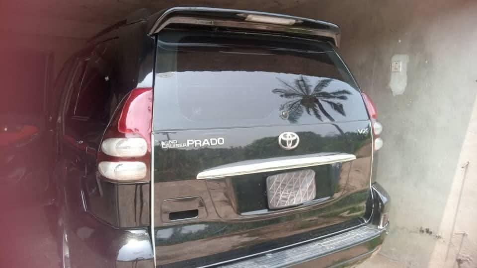 A picture of Toyota Prado