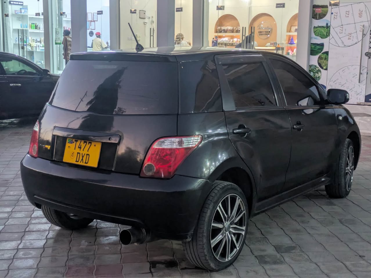 A picture of Toyota Ist DXD
