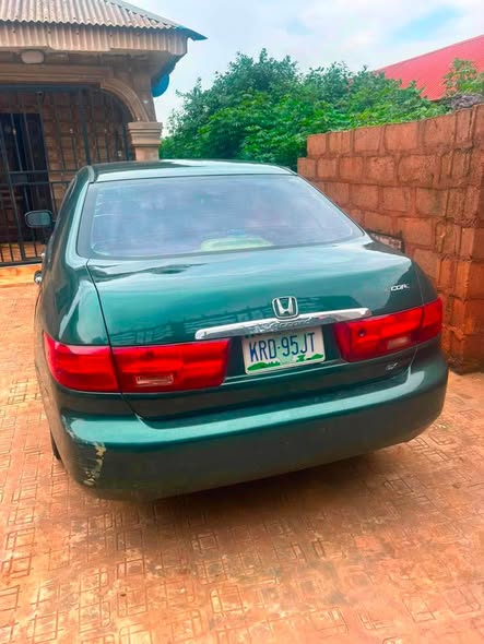 A picture of 2004 Honda Accord