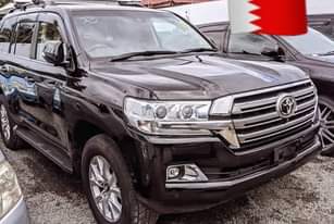 A picture of LAND CRUISER V8