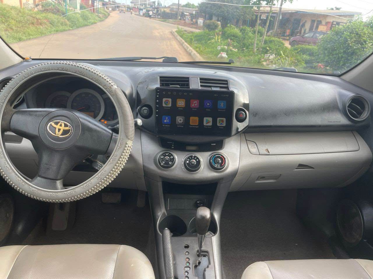 A picture of 2008 Toyota RAV4