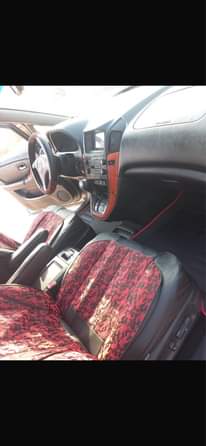 A picture of Lexus rx300