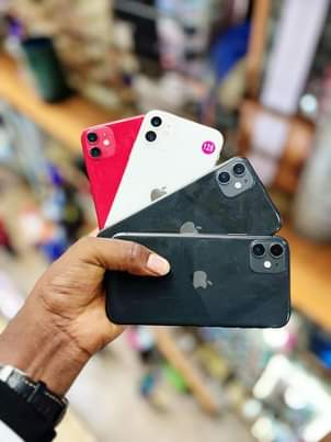 A picture of Uk used smart phones from as low as 140000
