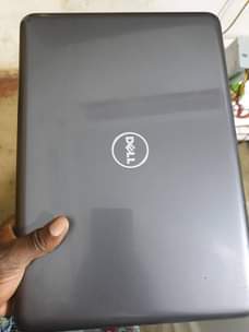 A picture of DELL LAPTOP