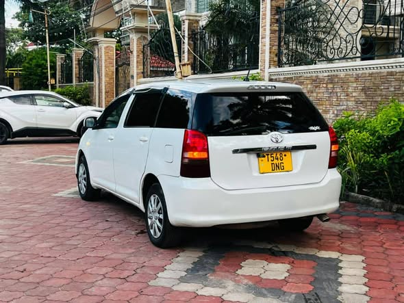 A picture of Toyota Wish 0788078007