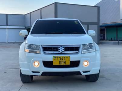 A picture of Suzuki grand