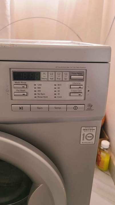 A picture of LG FRONT LOAD WASHING MACHINE 8KGS