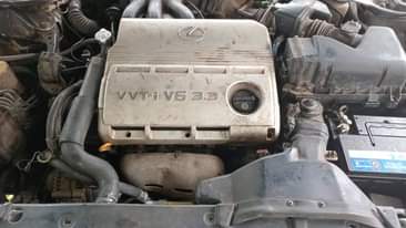 A picture of 2003 LEXUS ES 330 .....
