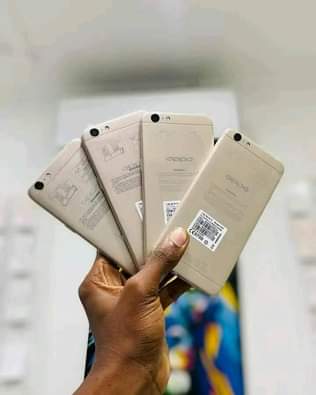 A picture of Oppo A37 A57 A83 F1s F5
