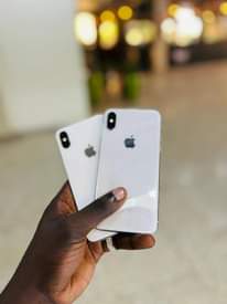 A picture of Dubai used iPhone s