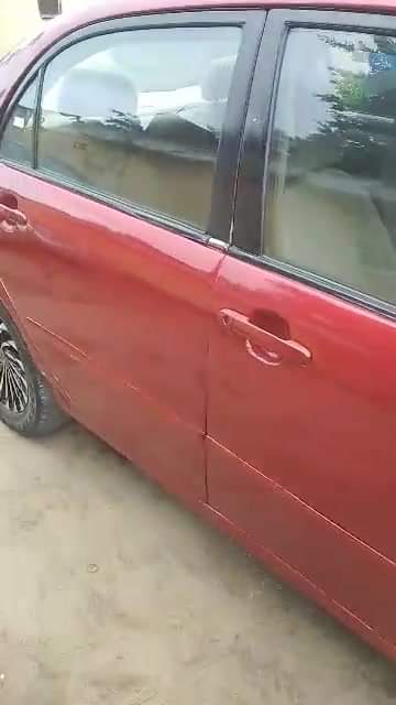 A picture of Toyota Corolla 2004 Sound engine and gear AC 3 4m