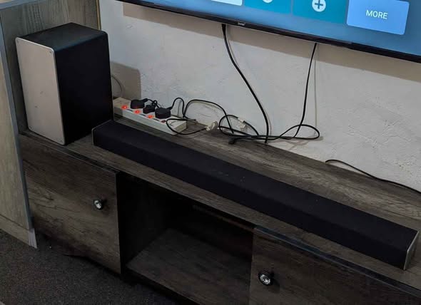 A picture of Vizio sound bar