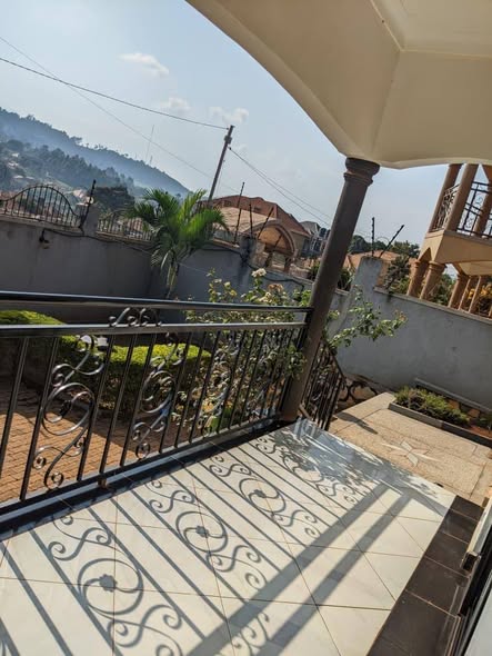A picture of 4 bedroom fully furnished Airbnb for rent in Kitende 0757