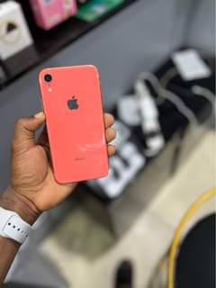 A picture of IPHOHE XR