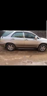 A picture of Lexus RX300
