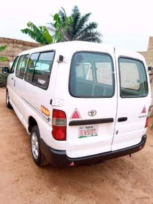 A picture of Toyota hiace