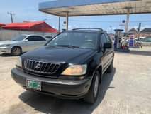 A picture of Clean RX300 Tokunbo standard first body buy and traveling clean