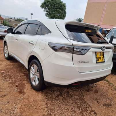 A picture of 2014 Harrier 73m