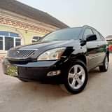 A picture of Lexus RX330 2005 model
