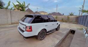 A picture of TOKs Standard FASTEST FINGER Beautiful 2012 RANGE ROVER Now Available