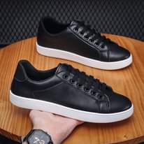 A picture of TRENDY SNEAKERS