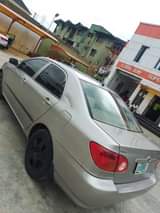 A picture of Toyota Corolla 2004