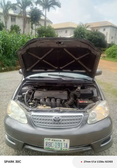 A picture of Hot distressed deal Toyota Corolla 2007 model Engine top noise
