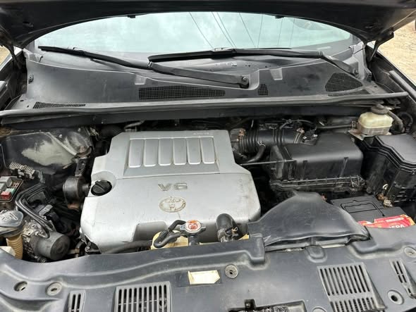 A picture of 2010 Toyota Highlander