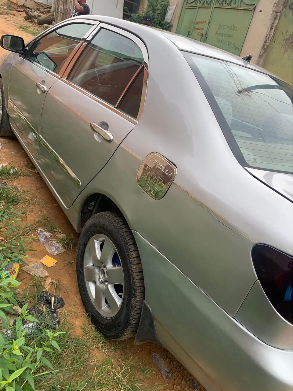 A picture of Corolla 2004