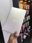 A picture of MacBook air 2010 mini
