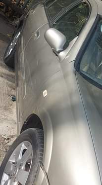 A picture of Nissan Bluebird 2004 5