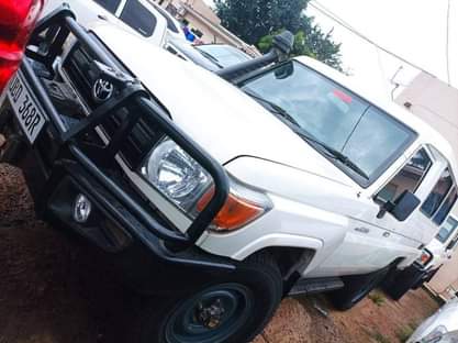 A picture of 2017 Toyota Land cruiser