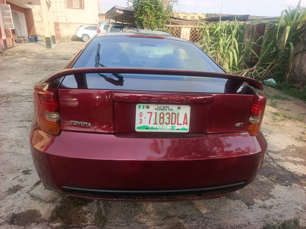 A picture of Toyota celica 2001 model