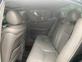 A picture of Lexus Es330 04