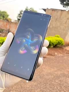 A picture of Note 8 samsung galaxy