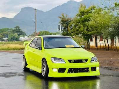 used toyota altezza