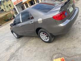 A picture of 04 Toyota Corolla LE