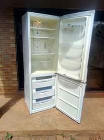classifieds/fridges