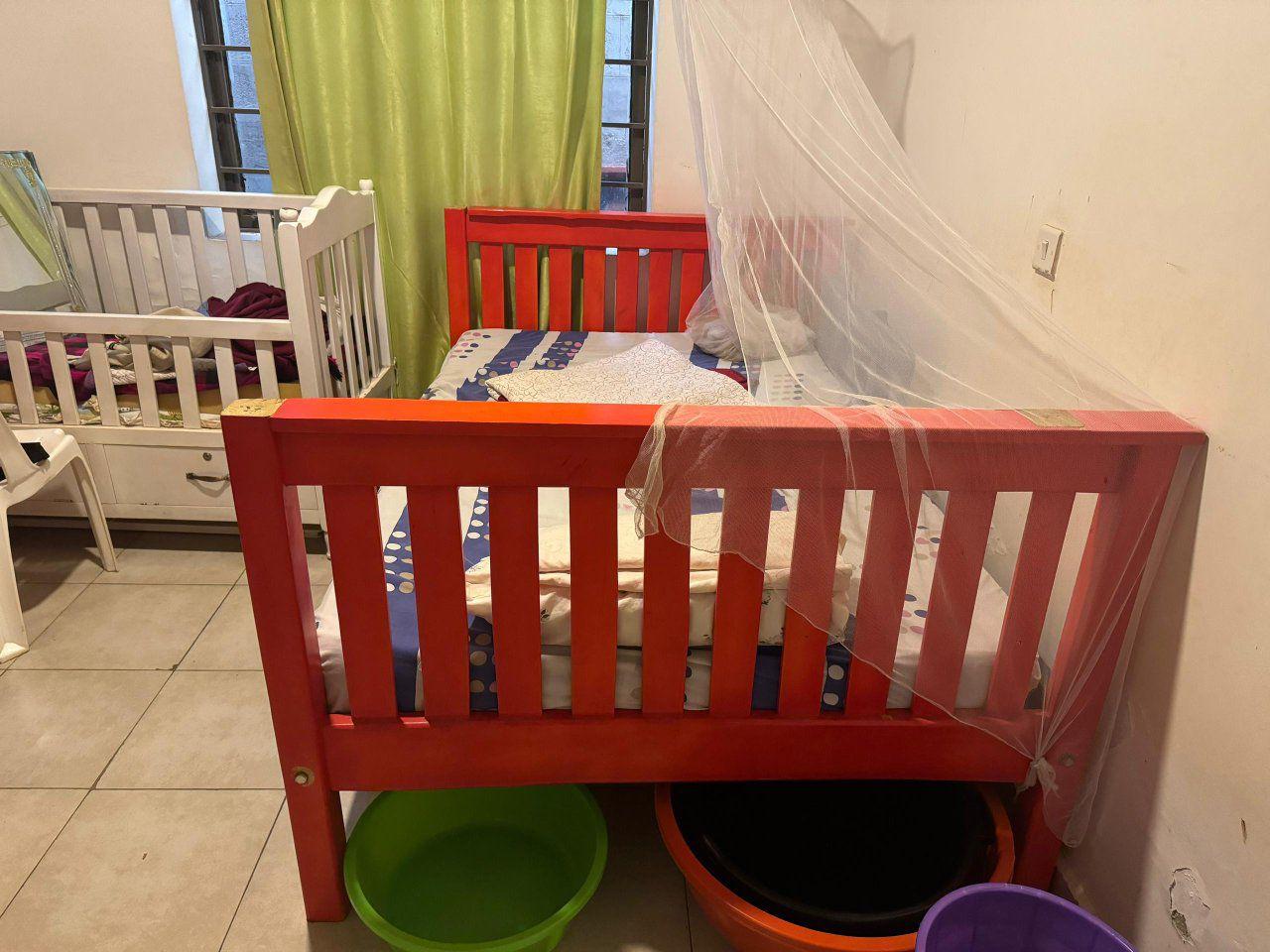 A picture of Household items
